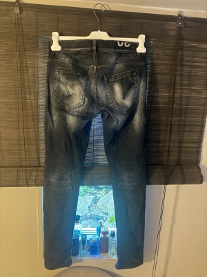 Dondup jeans - Fina jeans ifrån dondup, bra skick modellen är George