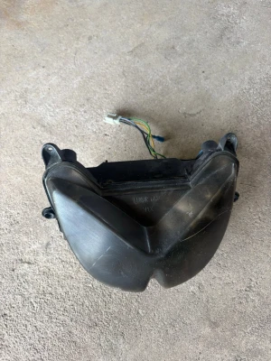 Aerox framlampa tonad - Tonad framlampa aerox 