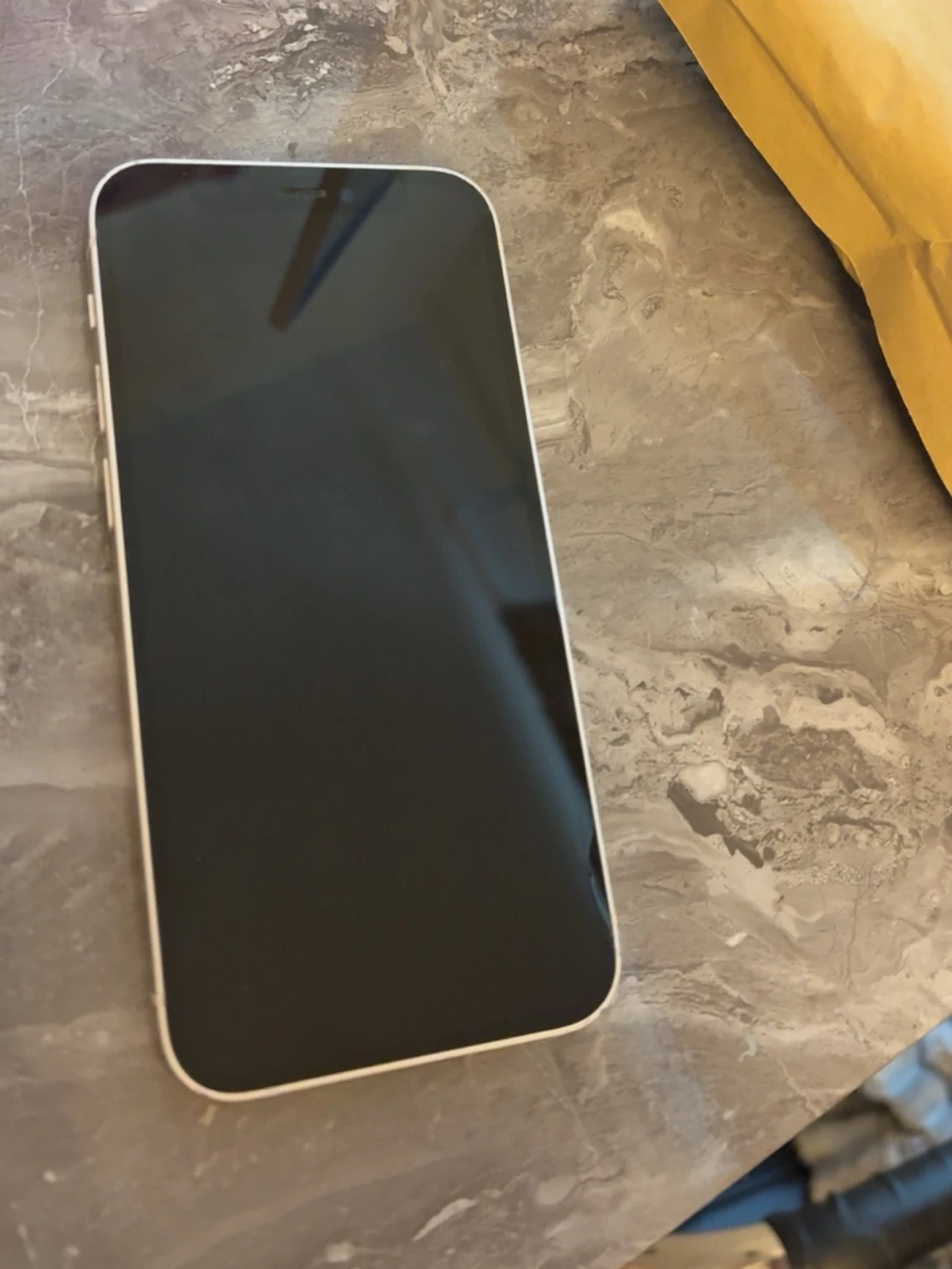 Vit iPhone 12 mini - 1