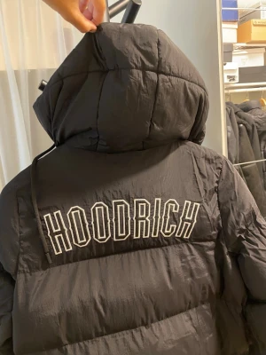 Hoodrich jacka - Höst/vinter lång dunjacka 