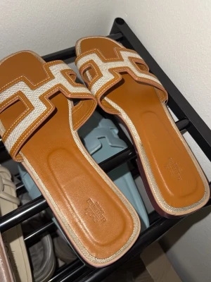 sandaler - Endast använda en gång