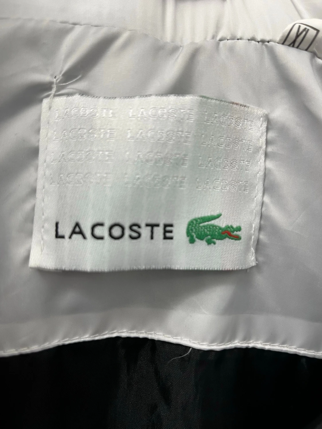 Vit dunväst från Lacoste - 2