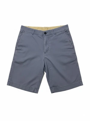 chino shorts - snygga shorts från H&M. Shortsen är i väldigt bra skick o har inga defekter. Passar perfekt till sommaren! Säljer pga flytt. Storlek S/28 Hör av er vid frågor! 