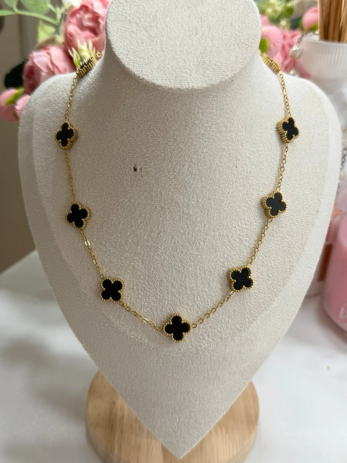 Halsband i rostfritt stål, pläterat med 18k guld ✨ - 1