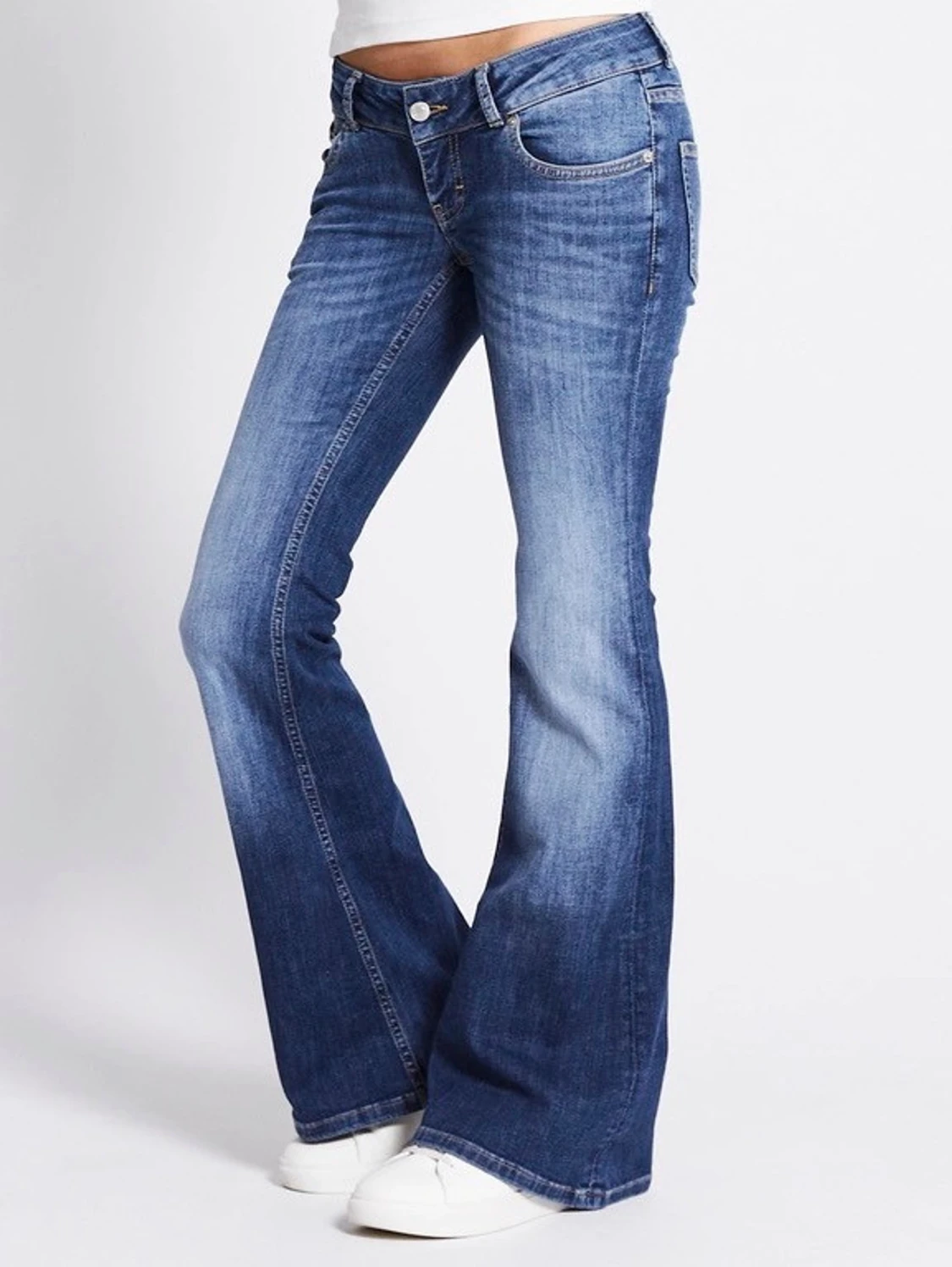 Blå bootcut jeans med låg midja - 1