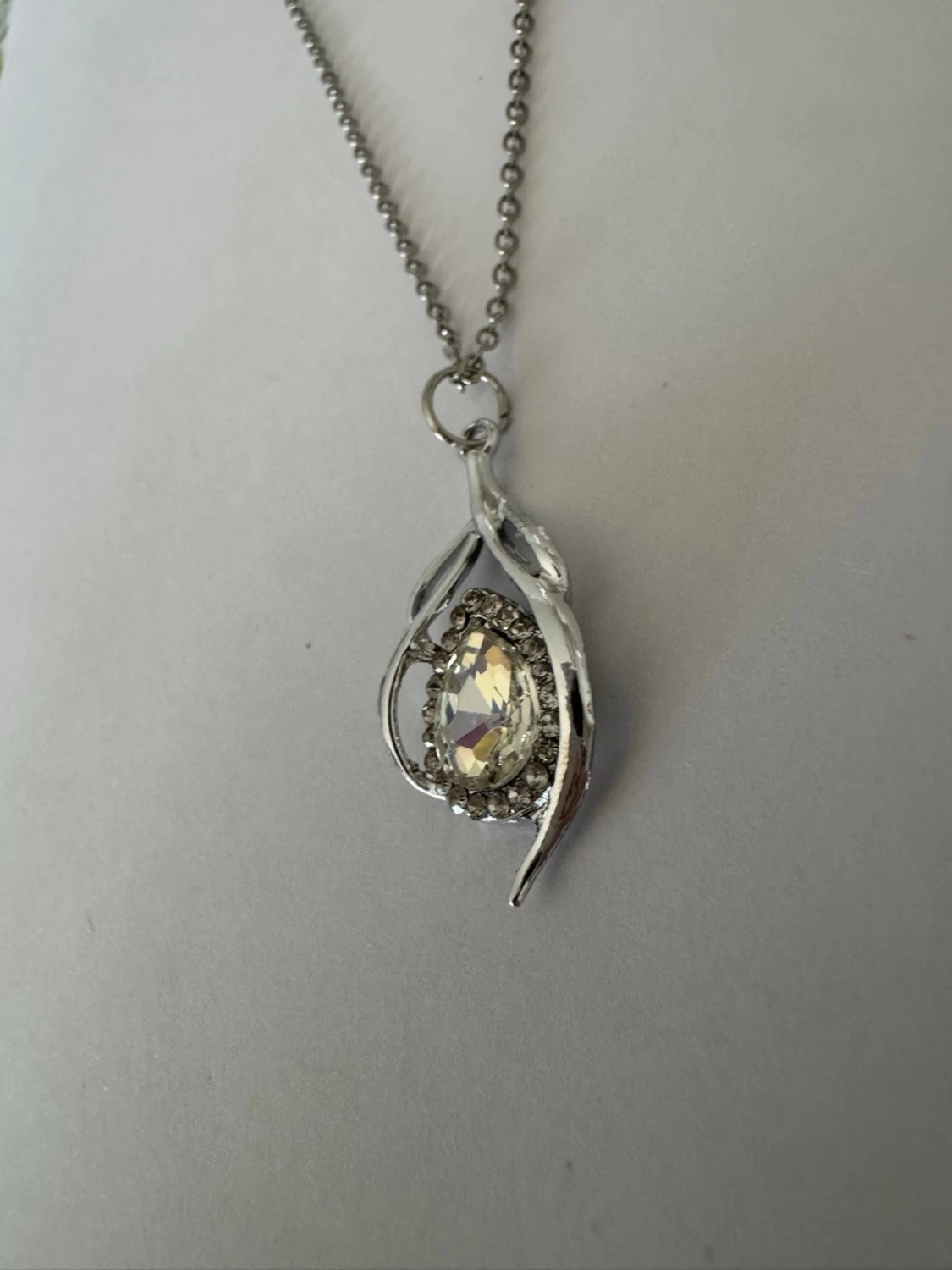 Halsband vattendroppe - 2