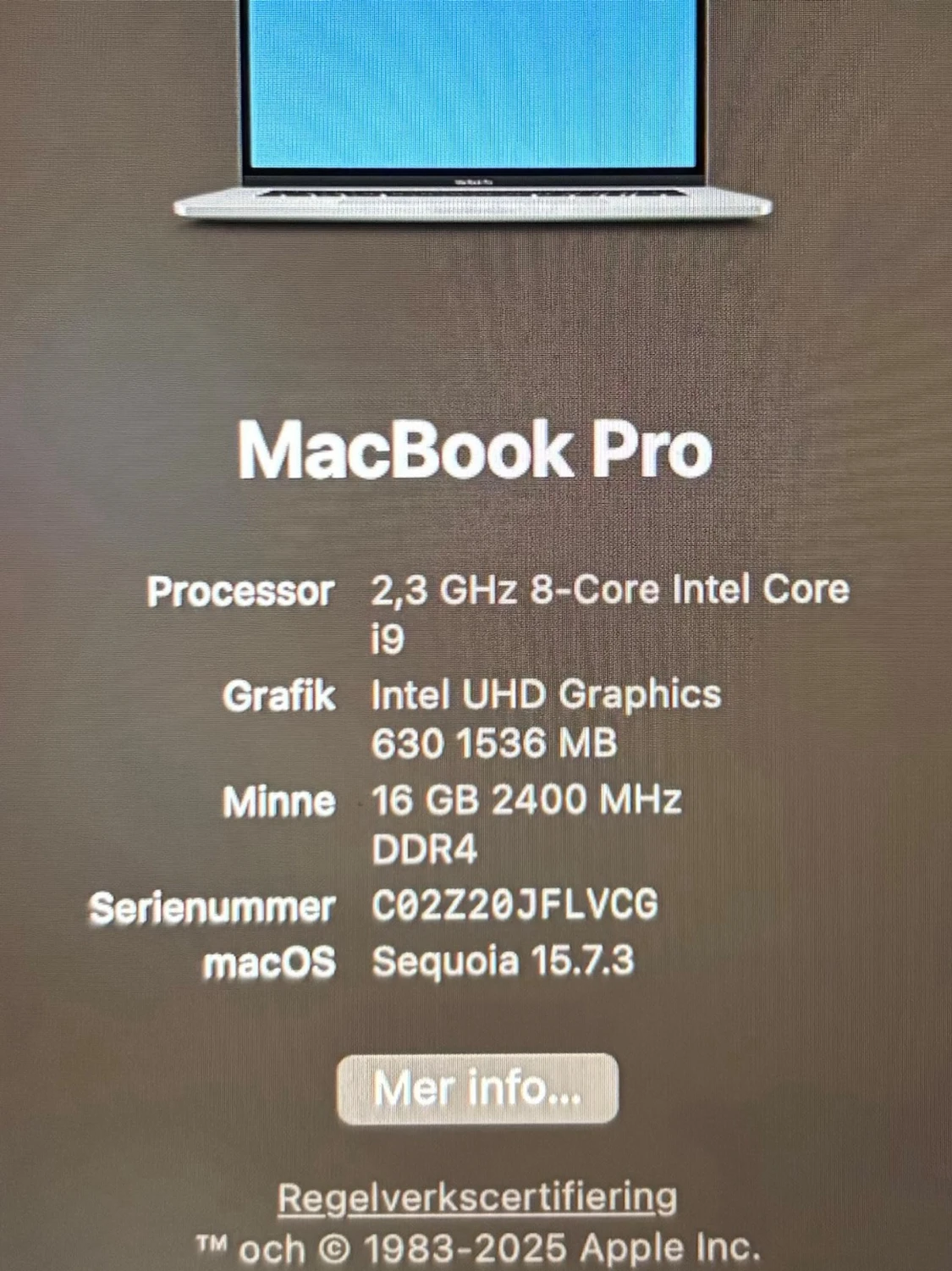 MacBook Pro 15 tum Space Gray - 2