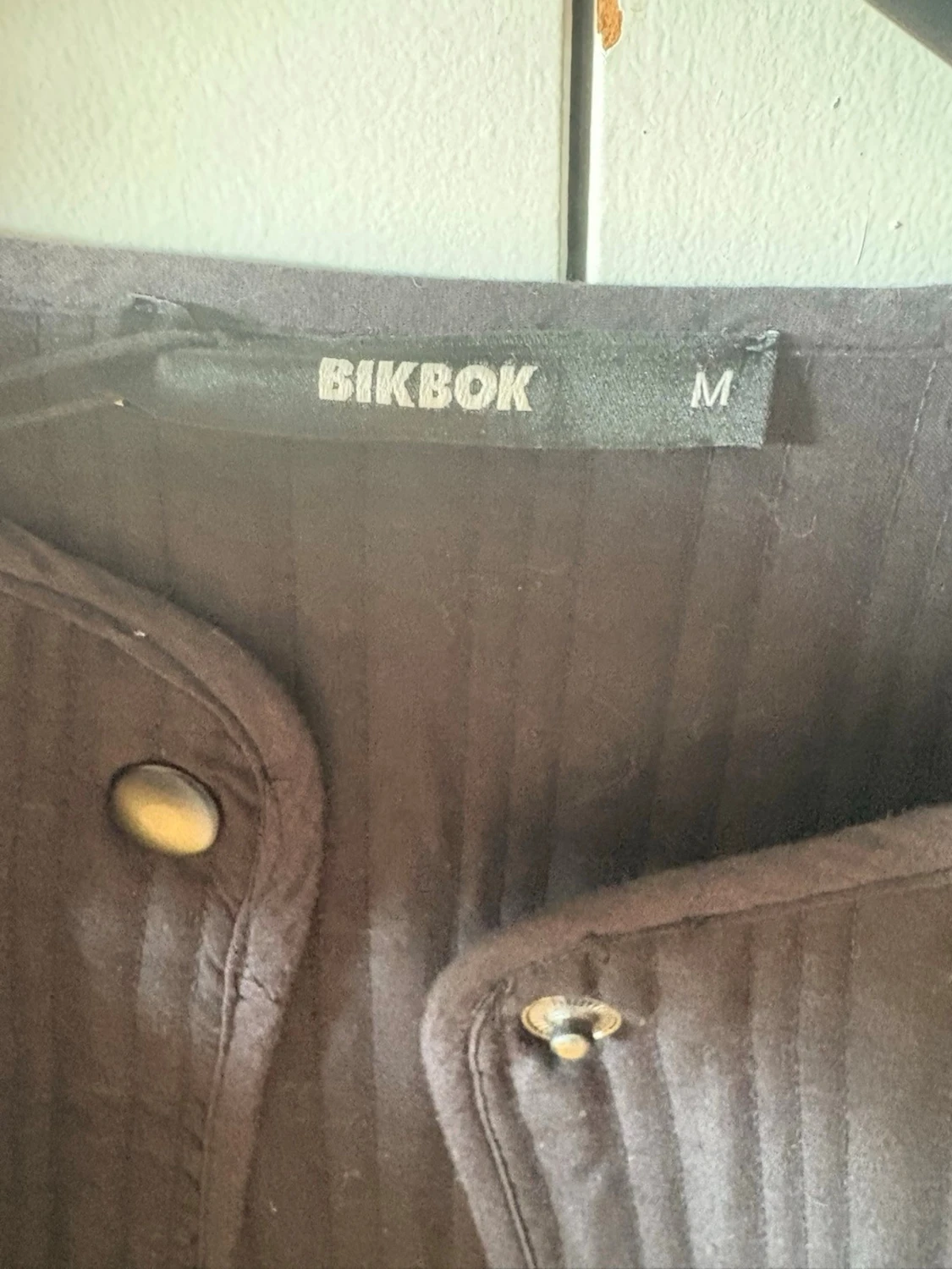 Svart quiltad cardiganjacka från Bikbok - 2
