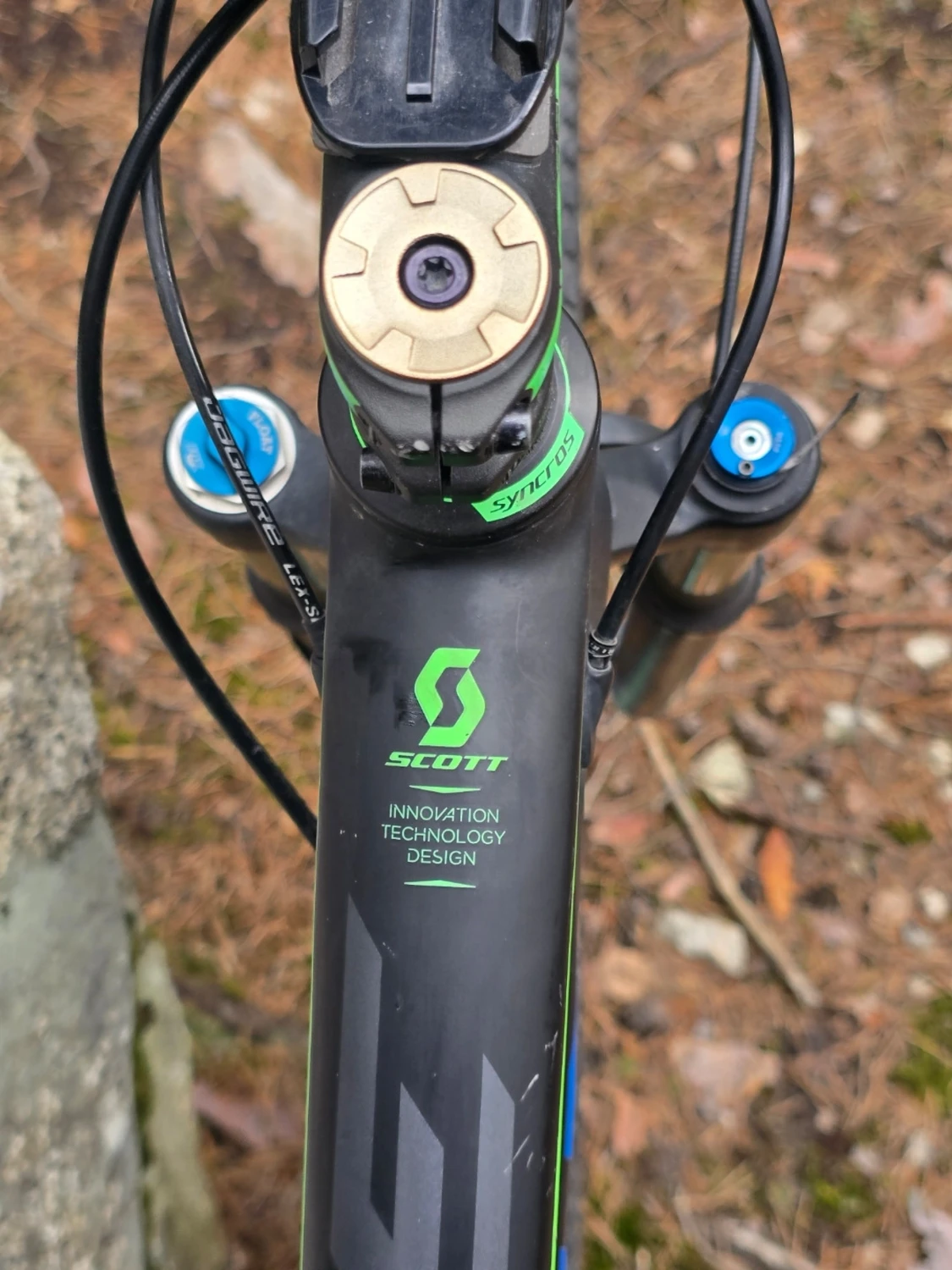 Scott scale 935 mountainbike svart/grön/blå - 5