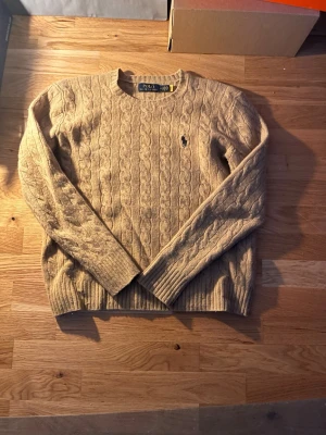 RL KNITTED CASHMERE - Condition - 8/10 - retail price - 4500kr -