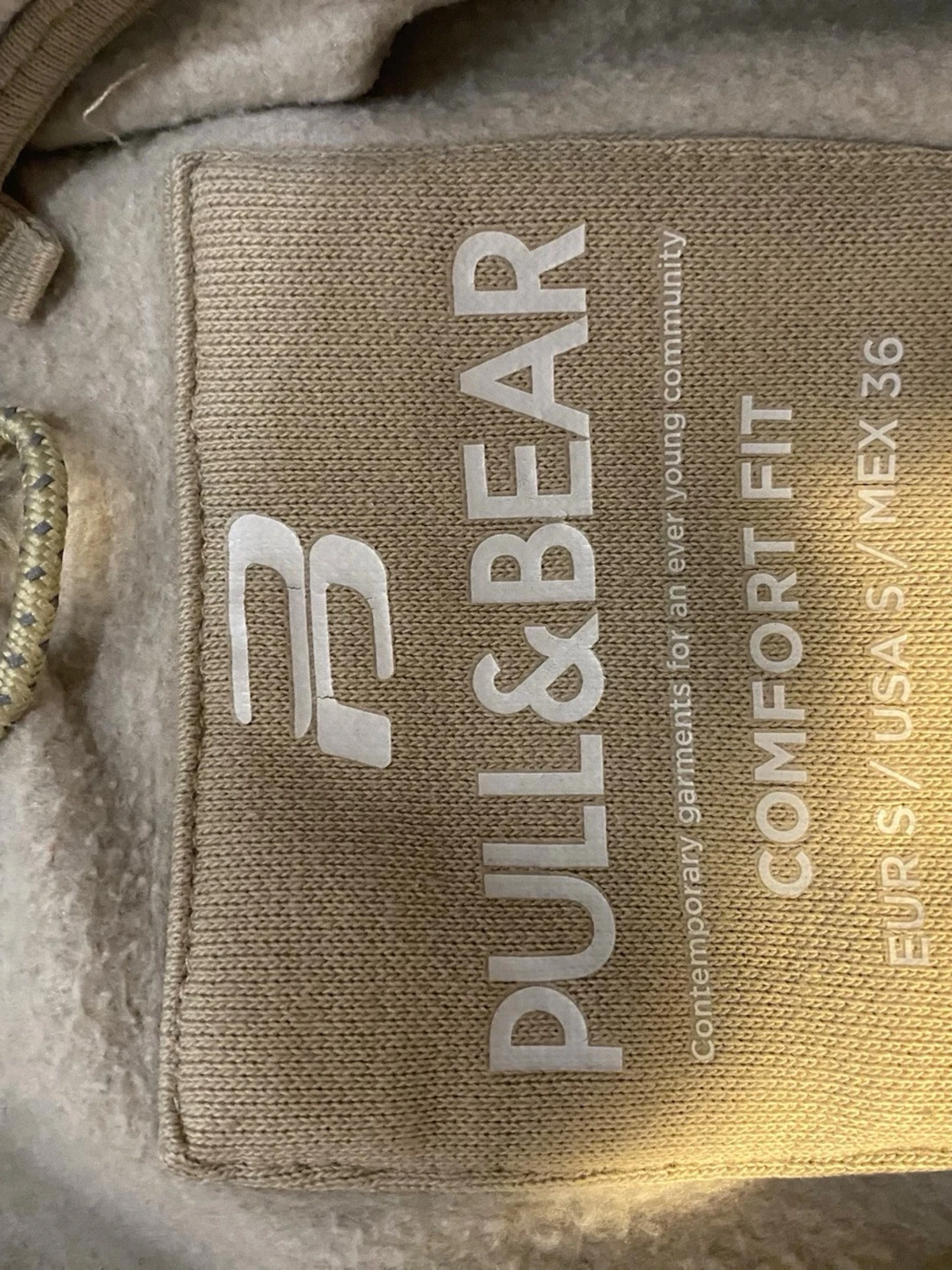 Beige sweatshirt från Pull&Bear - 1