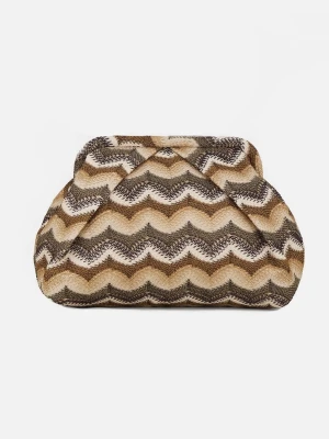 Beck Söndergaard Clutch - Säljer denna fina clutch från Beck Söndergaard🤎Väskan är som ny!!!