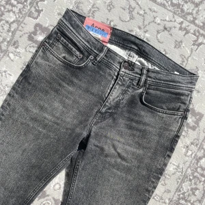 ACNE JEANS - ACNE  BLÅ KONST✔️W30 L30✔️Skriv vid frågor✔️