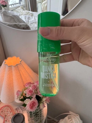 Sol De Janeiro bodymist - helt ny bodymist från sol de janeiro. beställde från lyko, kan tänka mig gå ner i pris vid snabbköp 