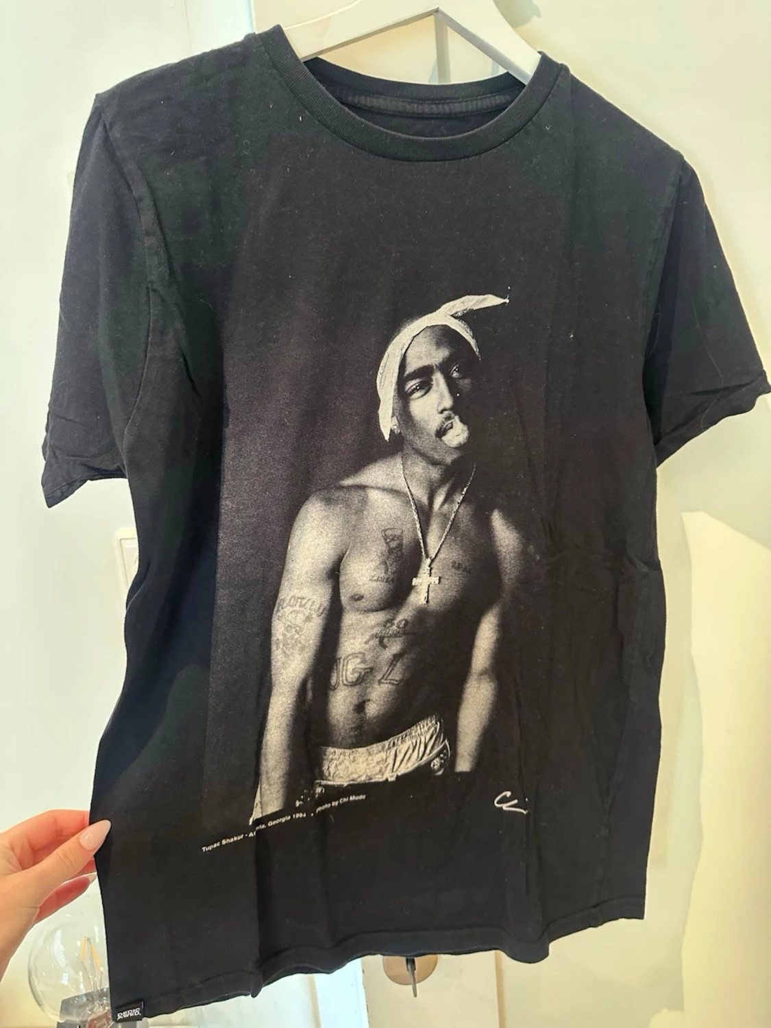 Svart t-shirt med Tupac-tryck