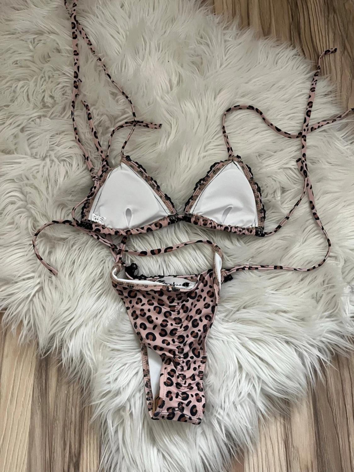 Bikini - 1