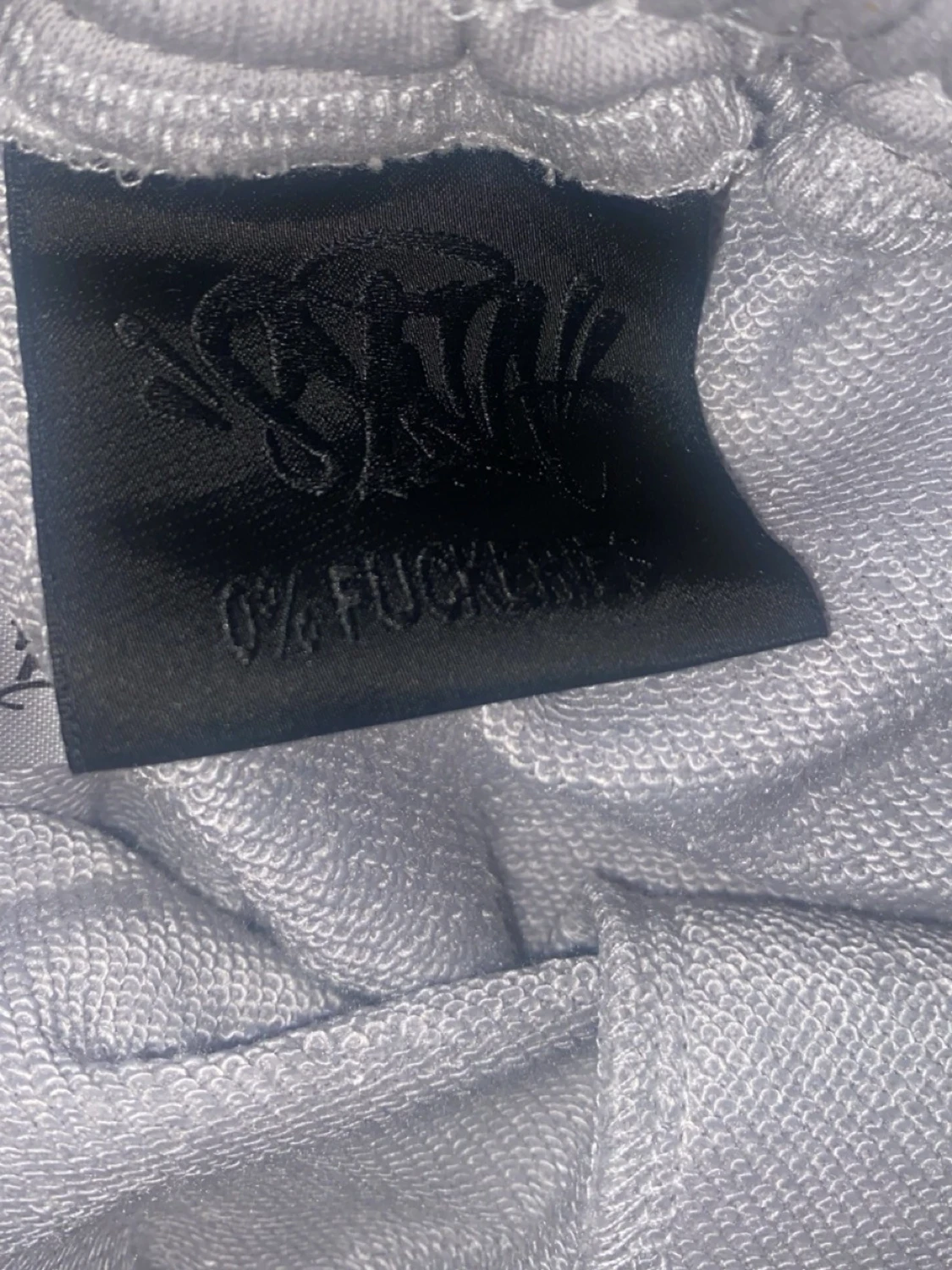 Ljusgrå shorts från syna med tryck - 1