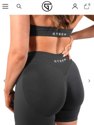 Grå träningstights shorts GTECH - Gymshorts från GTECH i färgen ”dark grey”, storlek XS (som nya) nypris: 399kr 