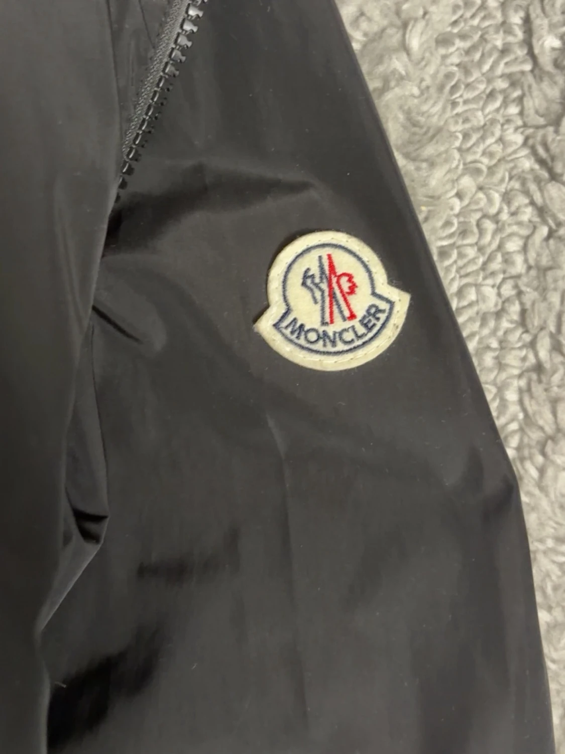 Svart vindjacka från Moncler - 4