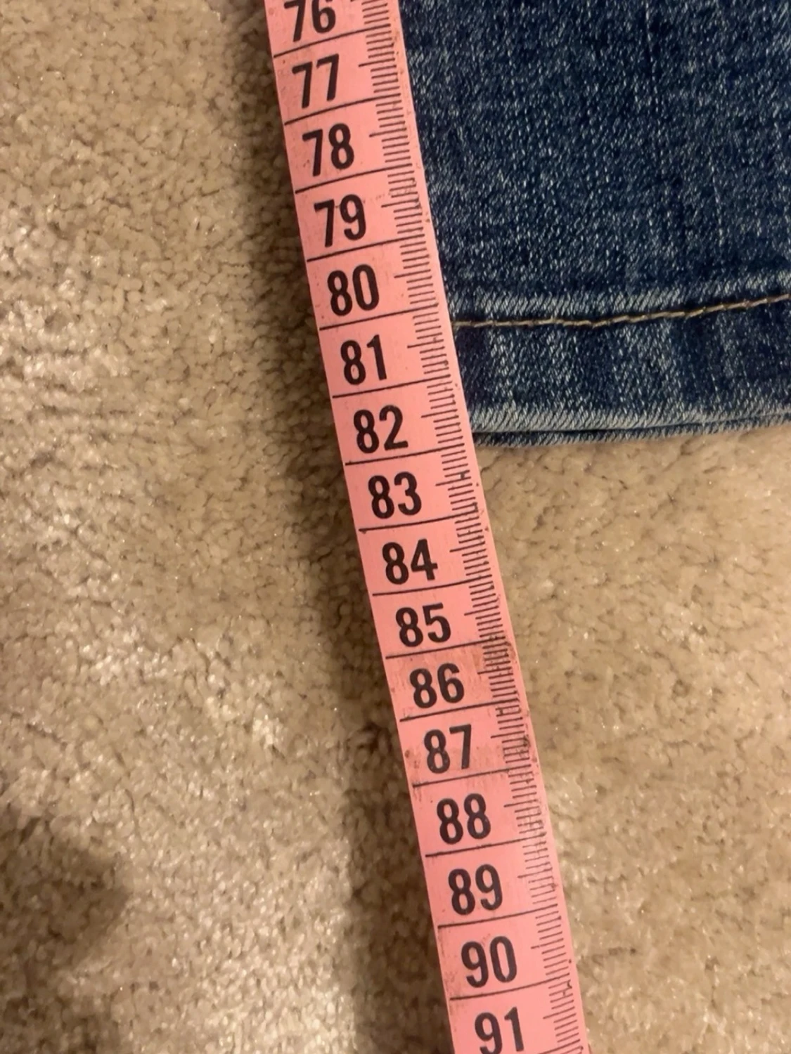 Blåa bootcut jeans med tryck - 3