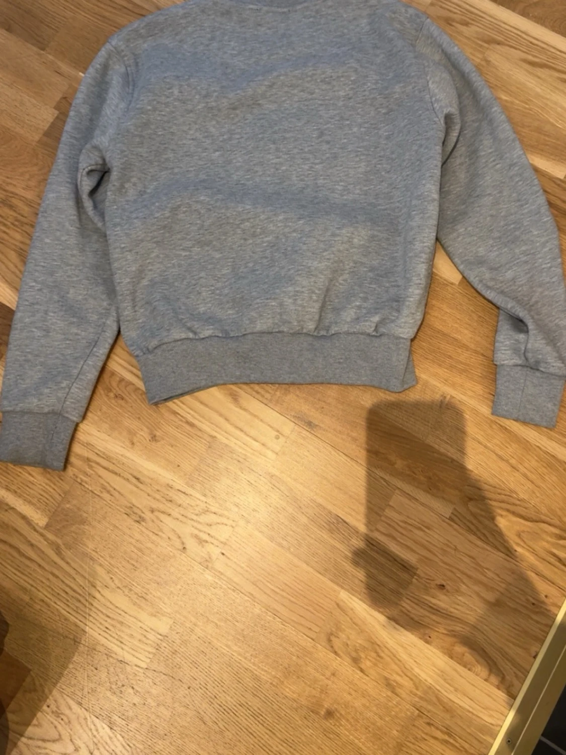 Grå sweatshirt från Emporio Armani - 1