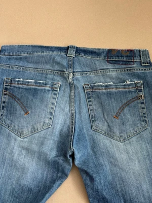 Dondup jeans - Bra skick | storlek 34 sitter lite smått som alla Dondups | fraktar fort!