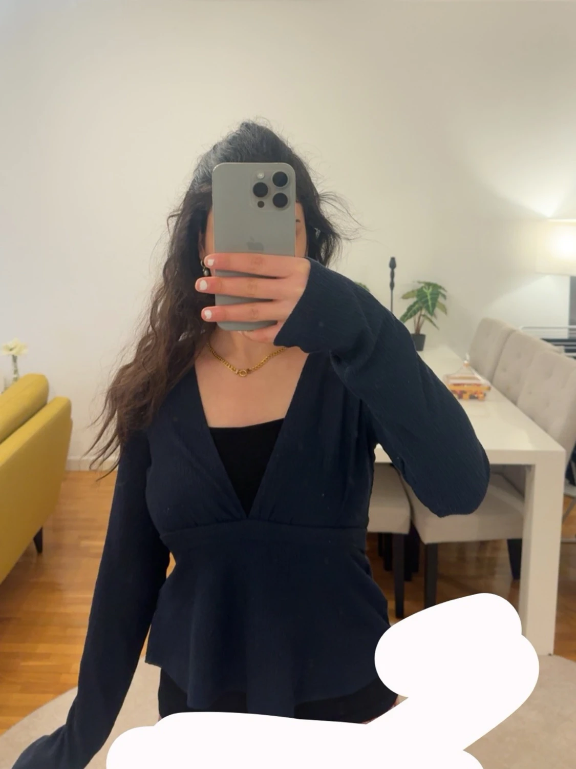 Mörkblå tie back topp från Nelly 