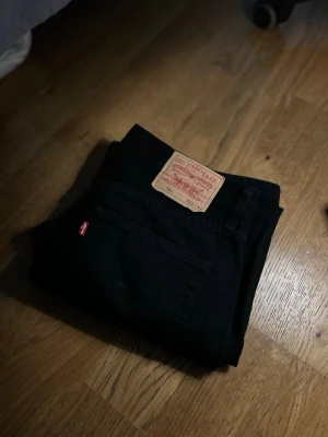 Levi’s - W32 L30