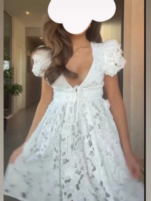 SÖKER! - Söker denna klänningen i xxs xs eller s kan betala bra