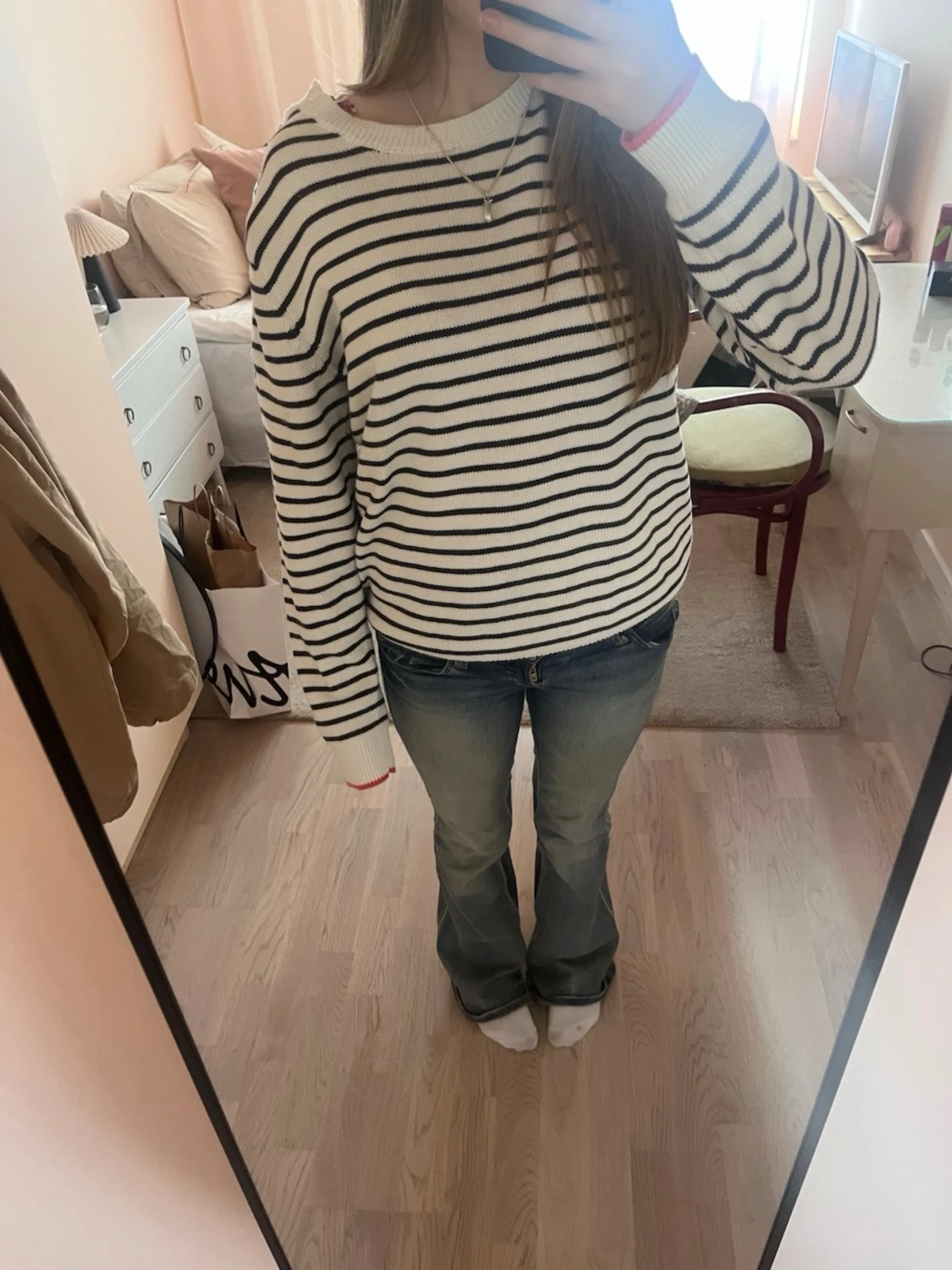 Randig stickad tröja med knappar - 2