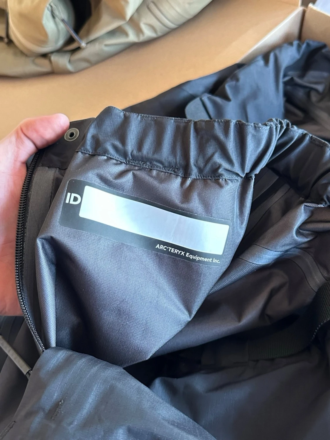 ARCTERYX LEAF ALPHA GEN 2 set, byxor och jacka helt nytt - 6
