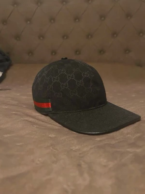 Svart gg keps - Svart gg keps storlek L