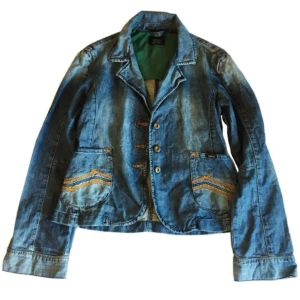 Vintage blå jeansjacka/ denimjacka/ vårjacka/ kavaj, Lee, hippie/ 70s/ 70tal/ 60s/ 60tal - Blå vintage jeansjacka i ”kavajmodell”! 100% bomull 