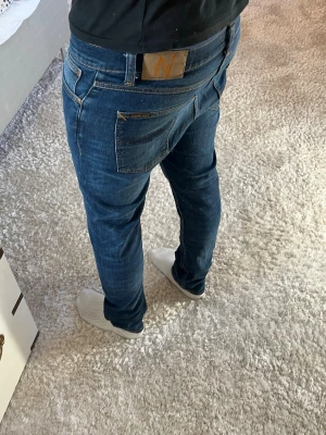 Nudie jeans Lean Dean  - Nudie Jeans | skick 9/10 | Storlek 31/32 | Pris - 599kr | Modellen är ca 180cm lång | Hör av dig vid minsta fråga eller fundering!!