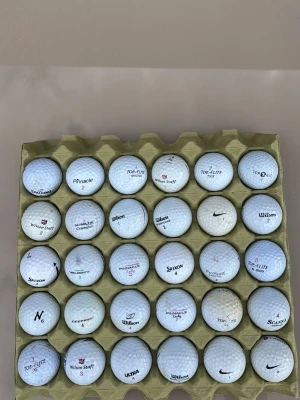 Florida mix. B-C klass. 30-pack - Florida mix. B-C klass. För dig som både är ny på golf och inte vill lägga alla dina pengar på bollar samt bollar som tåls att slås bort!