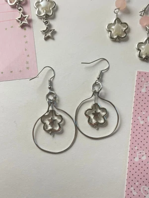 Silver Y2K stjärn örhängen ringar - Handgjorda silver mer örhängen med stjärnor och ringar⚡️kommer med gåvor