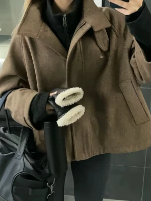 Jacka only - Superfin jacka från only i storlek M💕perfekt nu till våren! Alla prislappar kvar, går inte att få tag på längre