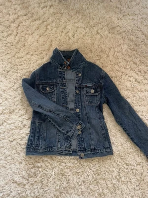 Jeansjacka - Kommer aldrig till användning 💗