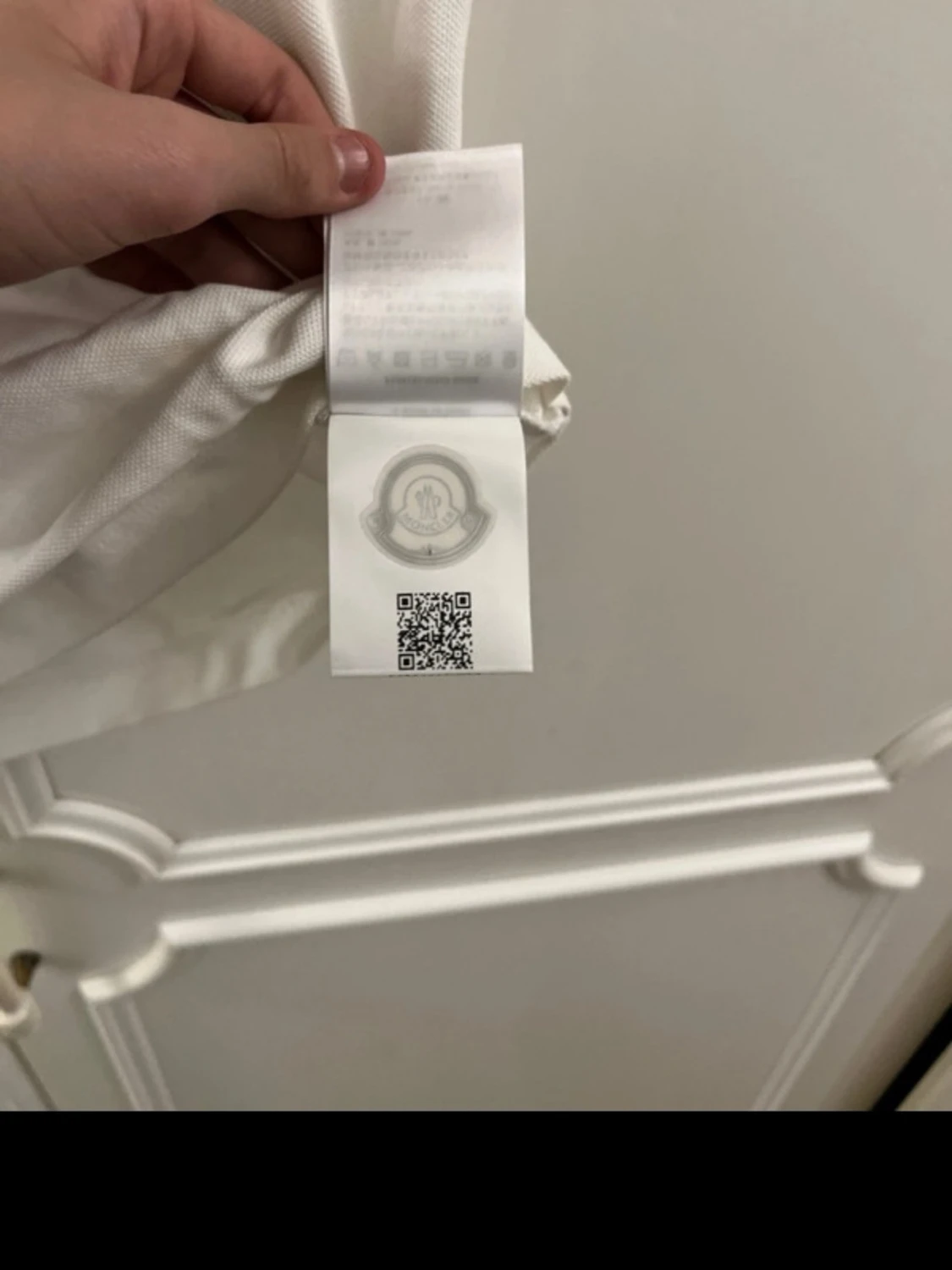 Vit pikétröja från Moncler - 5