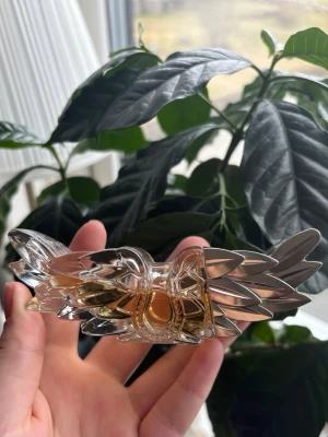 Zadig & Voltaire - Zadig edp  - Hej, säljer nu min Zadig edp 30ml från Zadig & Voltaire. Den är knappt använd och kartong följer med. Hör gärna av dig om mer frågor❤️
