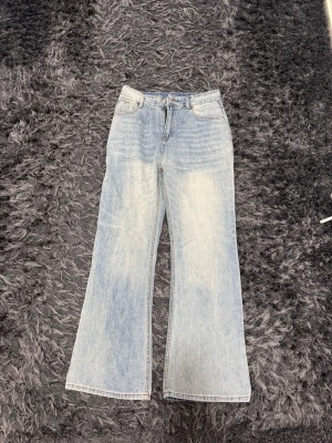 Baggy grey jean - Size S, brand new good quality