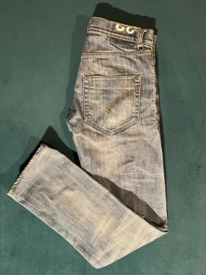 Dondup jeans - 🛑Dondup jeans,🛑 Storlek: w33,🛑Passform: slim fit, 🛑Fint skick,🛑 Skriv gärna vid frågor!.