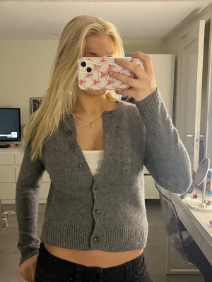 Grå kofta  - Superfin kofta från Zara💕