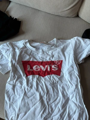 T shirt  - T shirt från Levis 