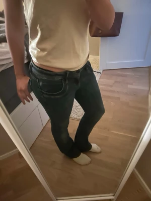 Bootcut low waist LTB jeans! - Fina LTB jeans till salu, storlek W23 L30