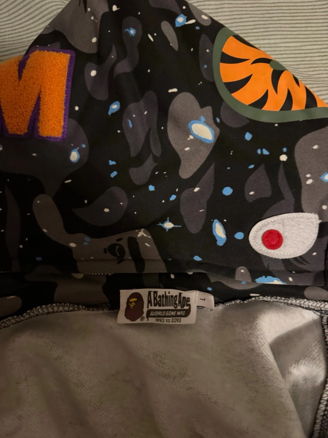 Bape hoodie - 1