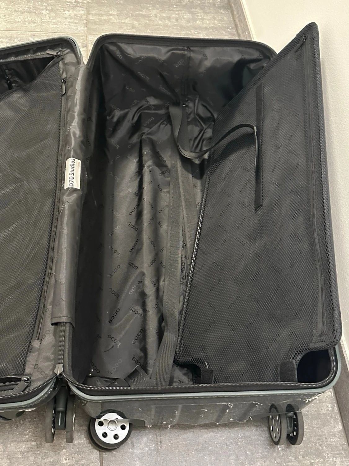 OCCA Resväska Trunk i mörkgrön - 6