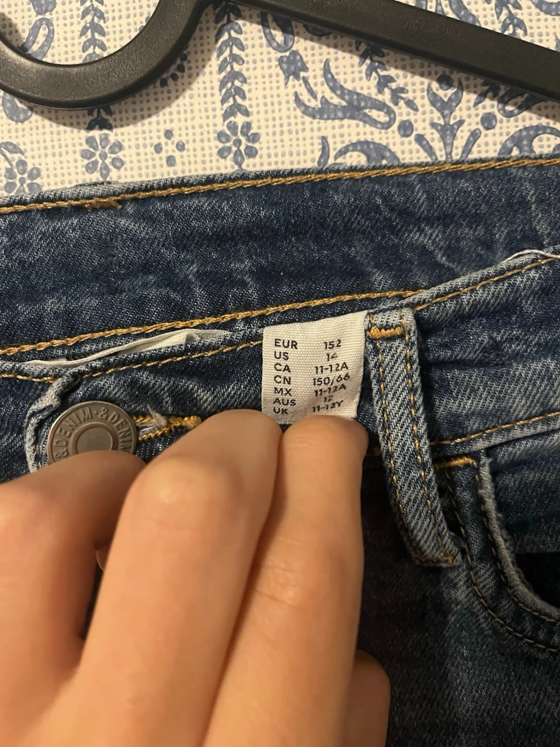 Blå raka jeans i storlek 152 - 1
