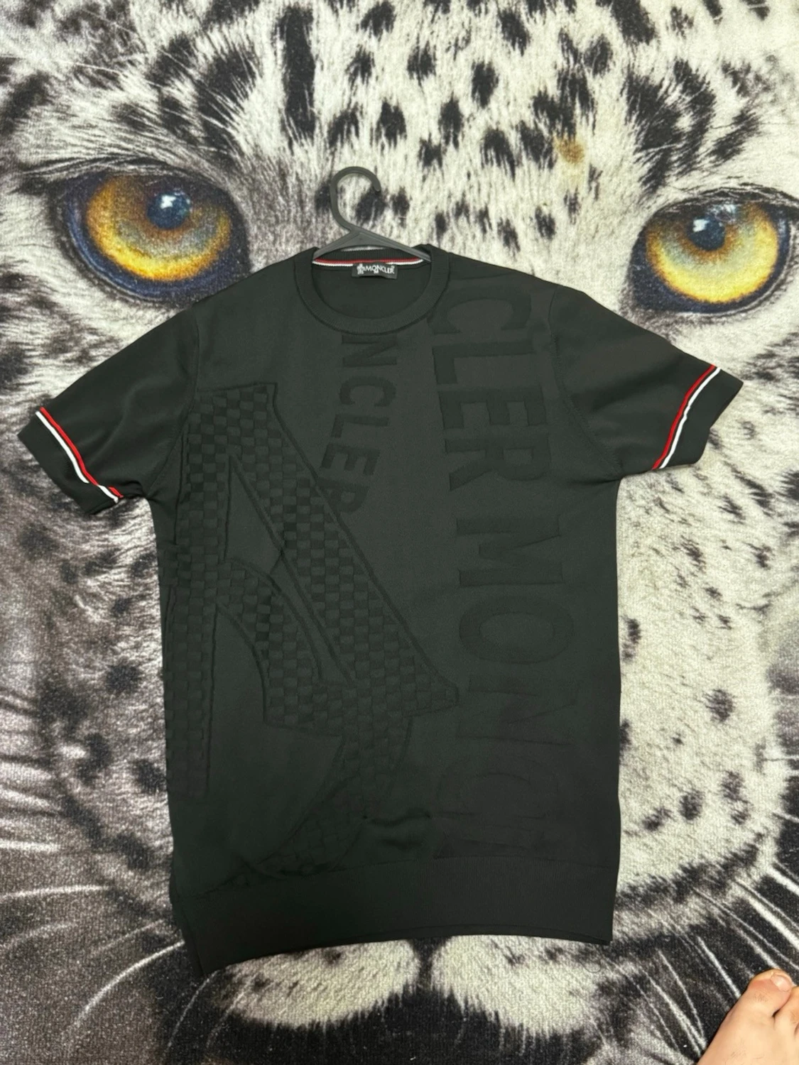 Svart Moncler t-shirt med tryck