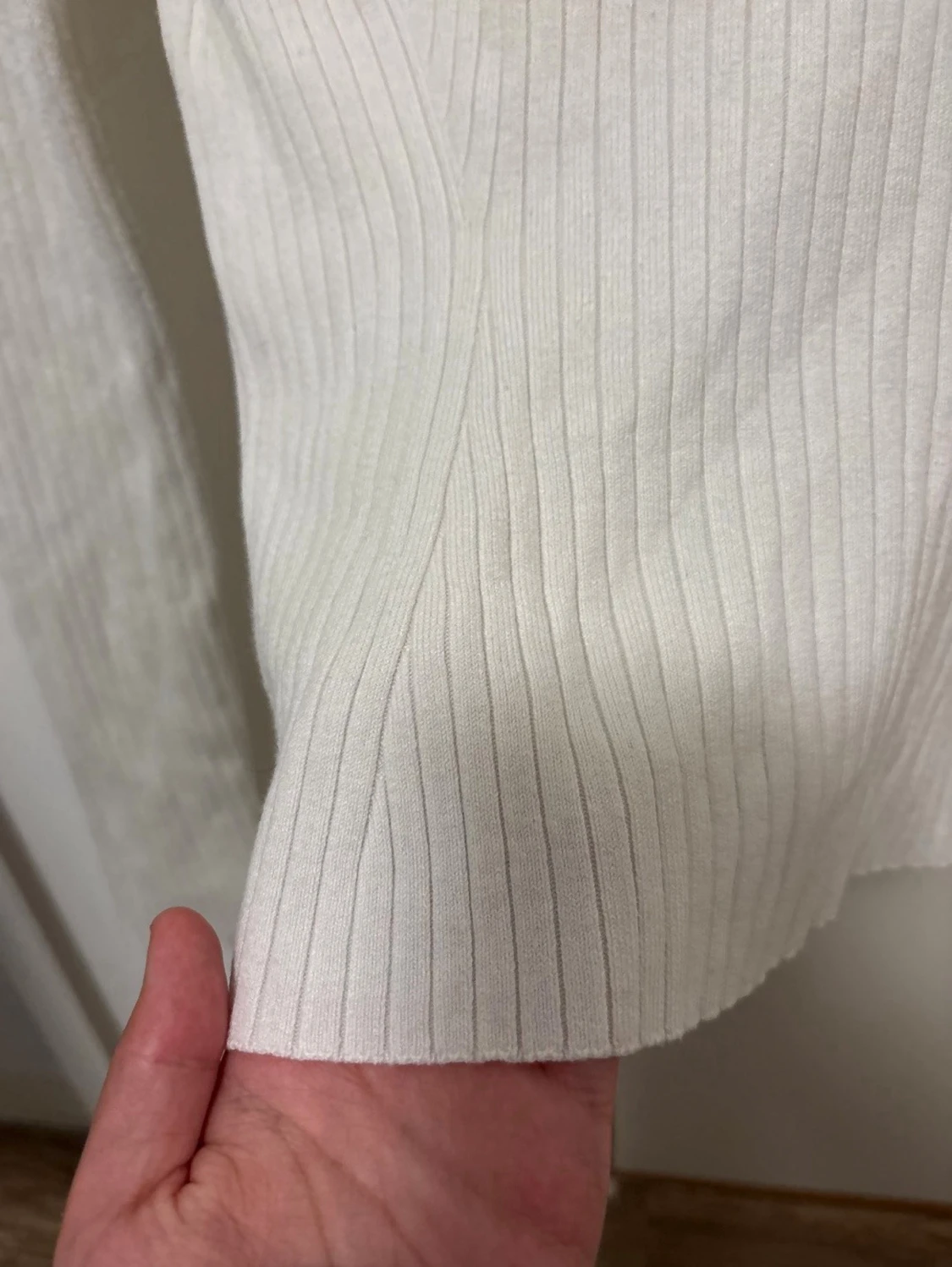 Vit ribbad långärmad tröja från H&M – XS  - 1